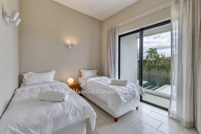 Spacious 3 bedrooms Townhouse