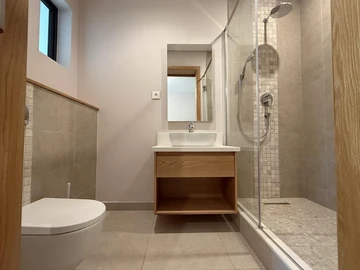 4 Bedroom Apartment
