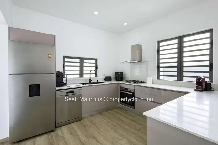 Modern Villa with Private Pool Near Grand Baie
