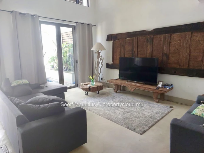 Duplex avec Amarrage Privé Dans Une Marina