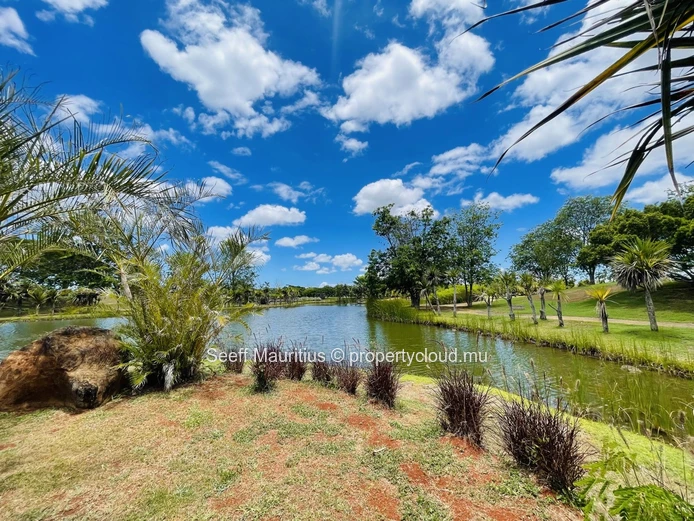 Secluded Paradise: Residential Plot in a Gated Estate with Serene Landscaping 
