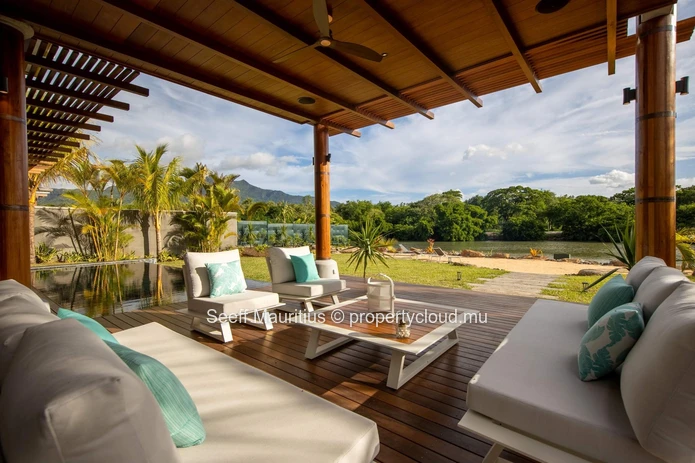 A Luxurious Haven of Serenity and Elegance