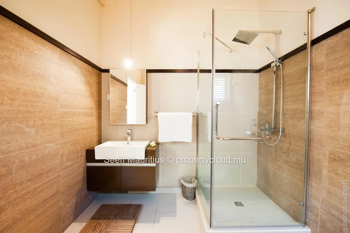 4 Bedroom Duplex with Stunning Views