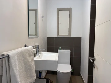 4 Bedroom Townhouse, Duplex