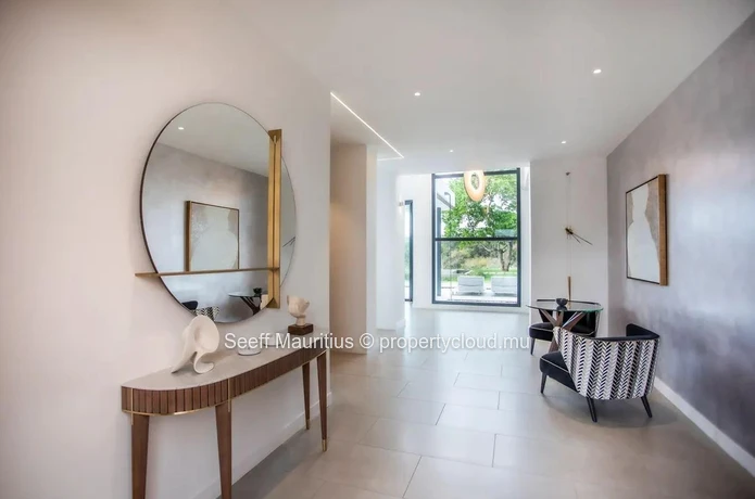 The Pinnacle of Riverside Luxury