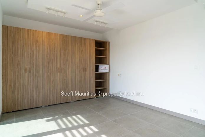 Sophisticated Penthouse Living with Private Plunge Pool at St Antoine