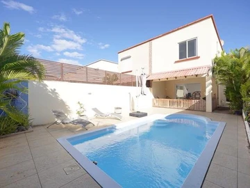 3 Bedroom Townhouse, Duplex