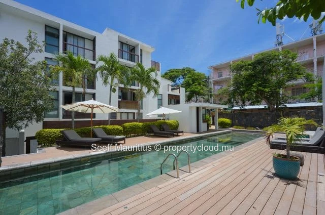 Coastal Elegance Near Mont Choisy