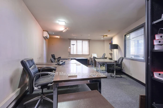 Ready-to-Move-In Office Space with Parking in Grand Baie