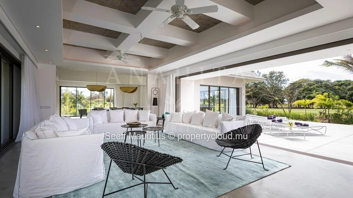 A Contemporary Fairways Sanctuary Overlooking the Greens