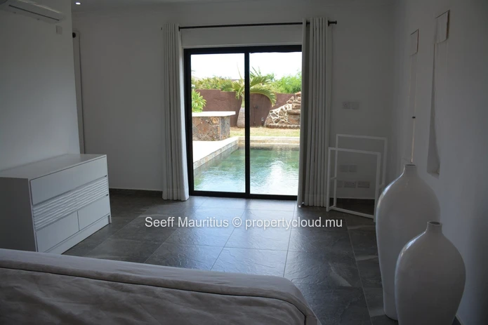 Unique Luxury Villa Close To The Beach