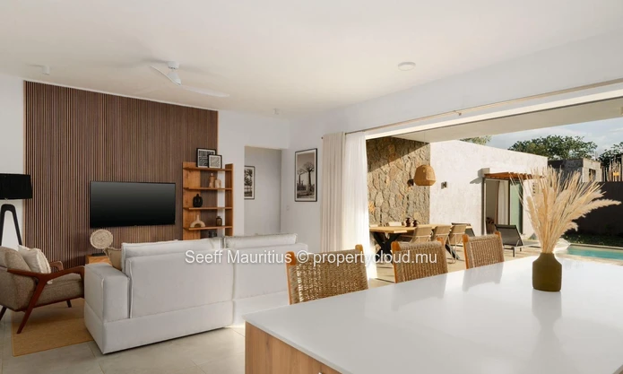 Stunning Modern Sanctuary 4-Bedroom Designer Villa with Private Pool