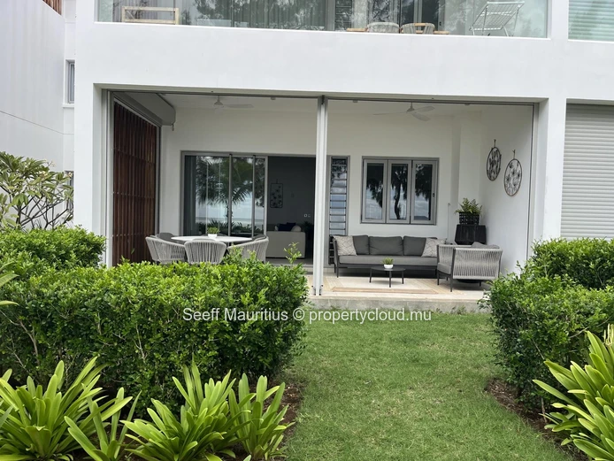 Beachfront apartment luxury redefined