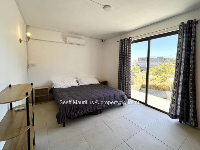 Modern 3-Bedroom House for Long-Term Rent in La Gaulette