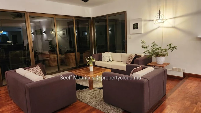 Superbe appartement avec vue sur la mer et la montagne
