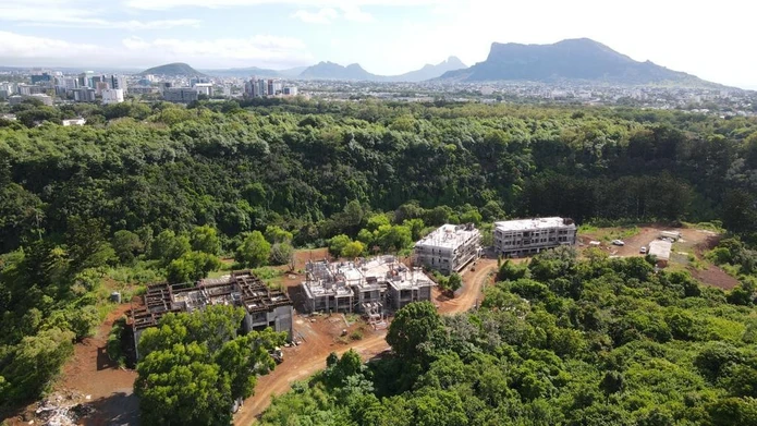 Une vie luxueuse au cœur de la nature : Appartement haut de gamme dans le centre