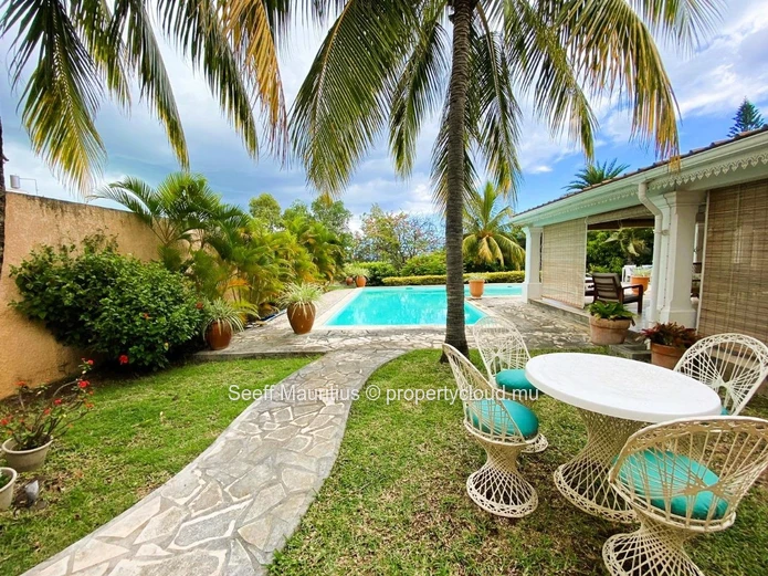 Charming House with Panoramic Views