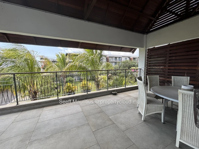 Modern Comfort Meets Prime Location – First-Floor Apartment For Sale