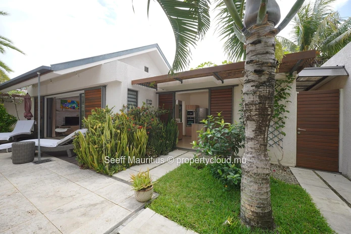 Refined Villa in Grand Baie