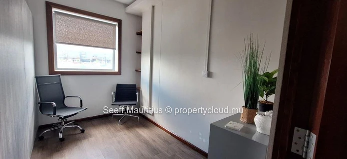 Premium Furnished Office Space – Ebene