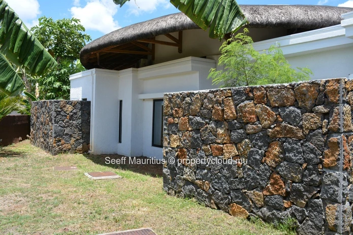 Unique Luxury Villa Close To The Beach