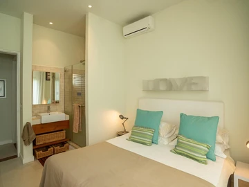3 Bedroom Townhouse, Duplex