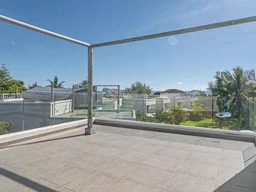 Townhouse, Duplex de 3 Chambres