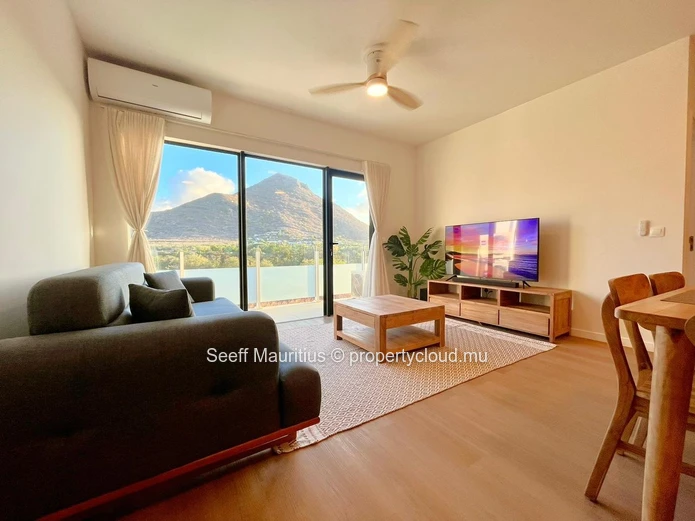 Modern 2-Bedroom Apartment with Stunning Views