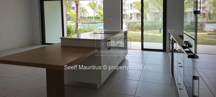 Just Minutes to the Beach: Your New Home Awaits