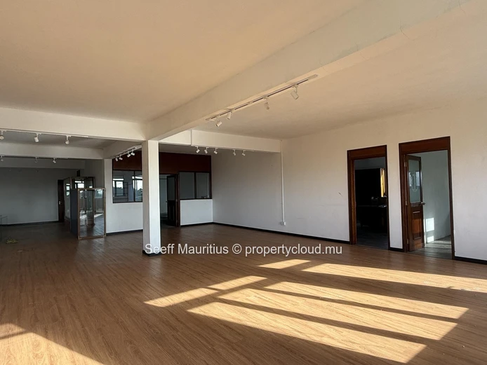 Premium Commercial Space For Rent – Vale
