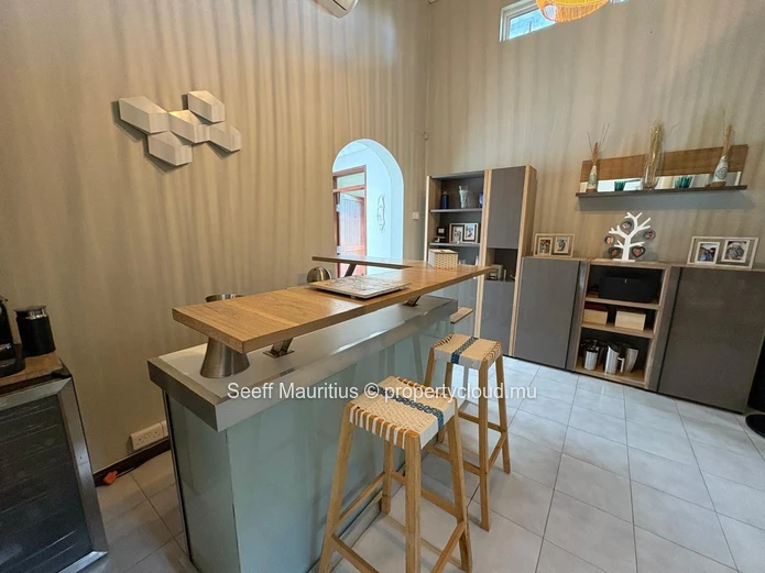 Charming Tamarin Villa: A Masterpiece of Modern Tropical Living
