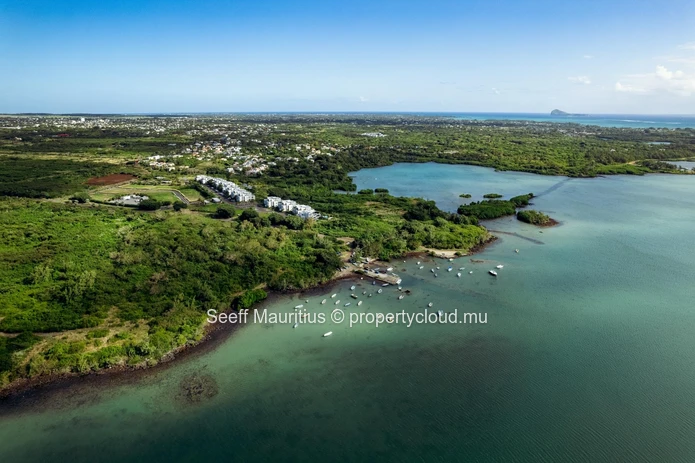 Discover a Home Between Land and Sea with Stunning Views