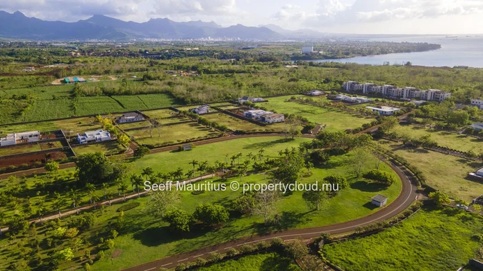 Premium Plots in a Gated Estate 