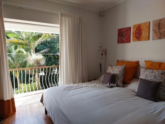 3 Bedroom Apartment With View