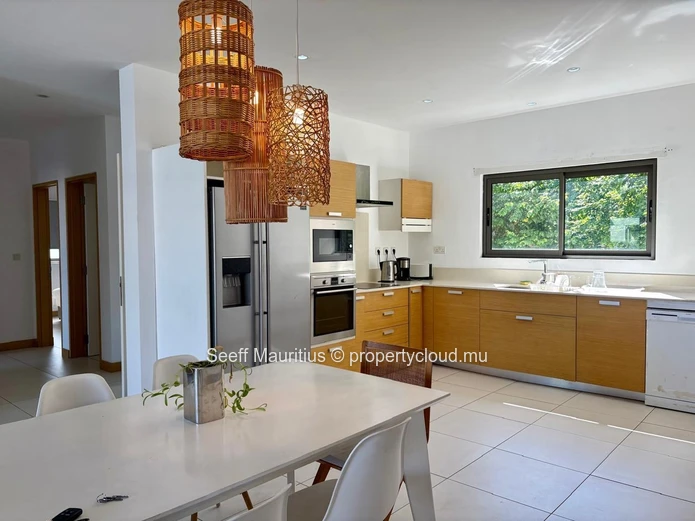 Penthouse with Private Terrace & Beach Access
