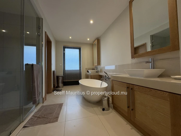 Elegant Villa for Sale in La Balise Marina