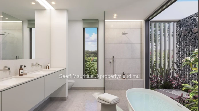 Exquisite Villa Nestled in Prestigious Golf Estate