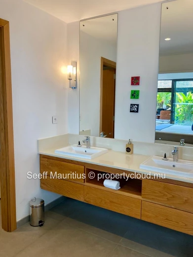 Serene Tropical Luxury Living