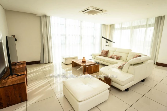 Modern Elegance in the Heart of the City