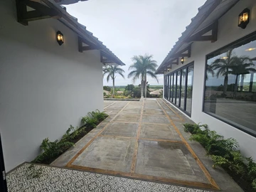 Maison de 4 Chambres