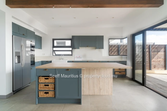 Sophisticated Penthouse Living with Private Plunge Pool at St Antoine