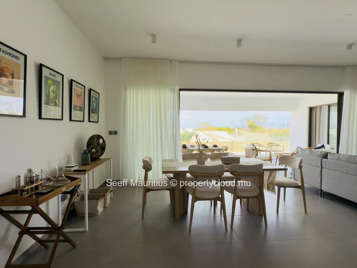 Grand Baie Living: Your Brand New, Modern Apartment Awaits!