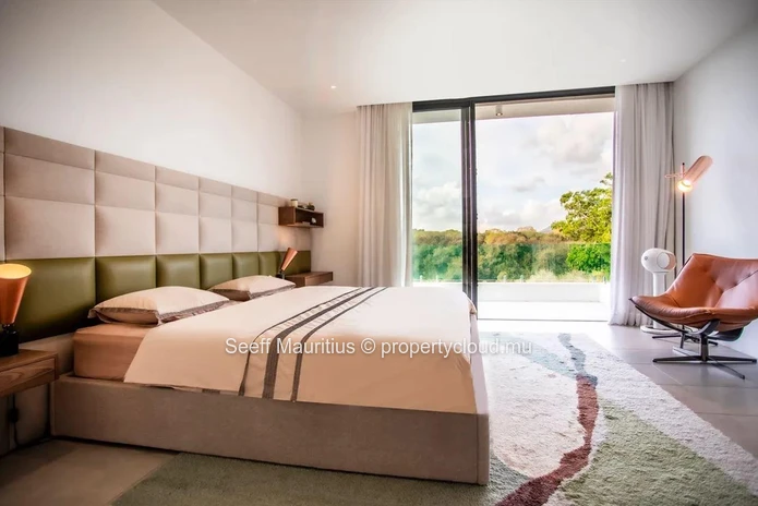 The Pinnacle of Riverside Luxury