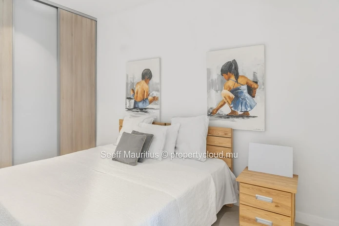 Sea-View Penthouse: Modern and Fully Furnished