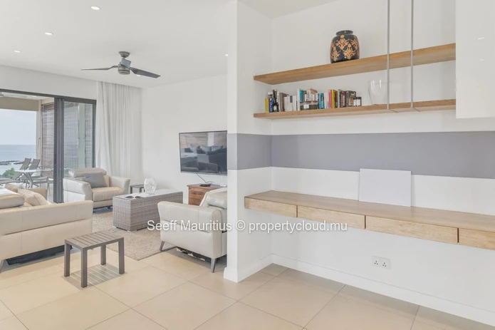 Sea-View Penthouse: Modern and Fully Furnished
