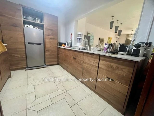 Beautiful Duplex Just Steps from the Sea