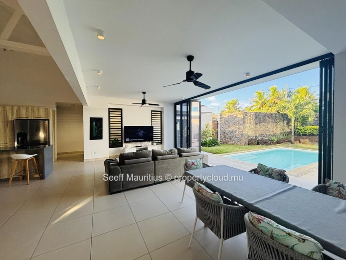 Tropical Haven Residence