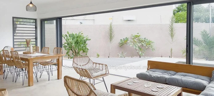 Exquisite Fully Furnished Villa
