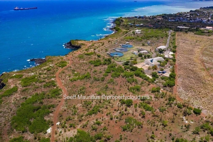 Seaside Paradise Awaits: Vacant Land with Spectacular Sea Views 