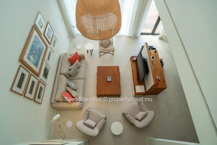 Duplex au bord des vagues